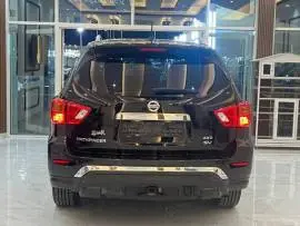 نيسان باثفايندر 2018 للبيع