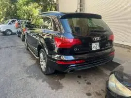 اودي Q7 2015, دمشق