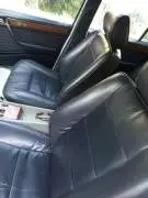 مرسيدس فرخ 300 1990, دمشق