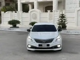 هيونداي أزيرا 2016