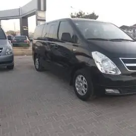 Hyundai H1 2012