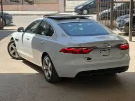 Jaguar XF 2018