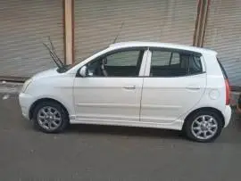 كيا مورينغ 2005, حلب