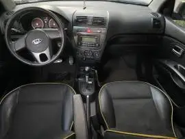 كيا مورنينغ 2011 للبيع