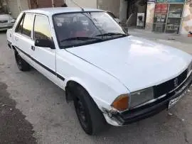 بيجو 305 GLX 1984