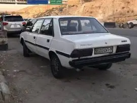 بيجو 305 GLX 1984
