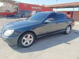 مرسيدس غواصة 2001