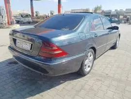 مرسيدس غواصة 2001