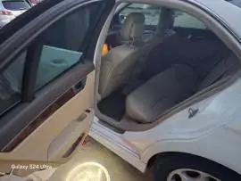 مرسيدس C300 موديل 2013