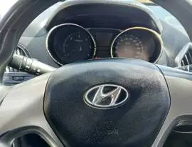 هونداي توسان 2011