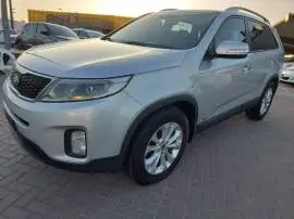 كيا سورينتو 2014