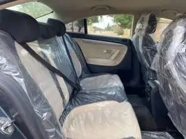 Volkswagen Passat 2011, Homs