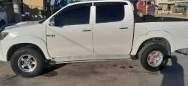 Toyota Hilux 2015