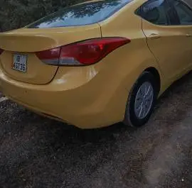 Hyundai Elantra 2013