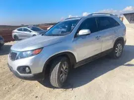 كيا سيرنتو 2010