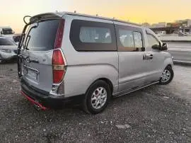Hyundai H1 2008, Idlib