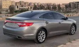 Hyundai Azera 2011