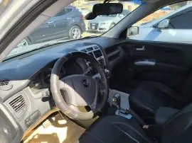 كيا سبورتاج 2006