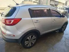 كيا سبورتاج 2012