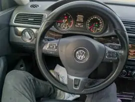 فوكس فاكن باسات 2015