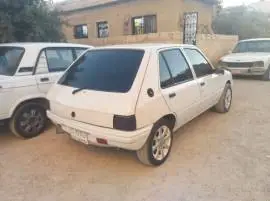 بيجو 205 موديل 1989