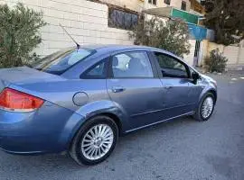 فيات لينيا 2010 للبيع