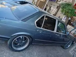 بي ام دبليو 735 موديل 1986, دمشق