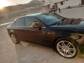 أودي A4 2012, حلب