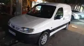 Citroen Closed Model 99 for Sale, Aleppo