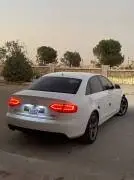 اودي A4 2011