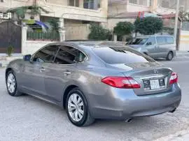 انفنتي M37 موديل 2011, حلب