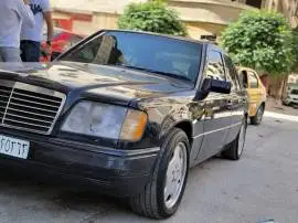 Mercedes 320 1990