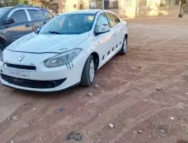 رينو فلونس 2010