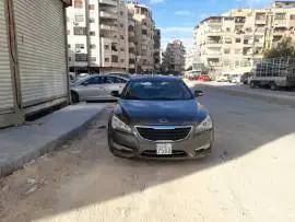 كيا كادينزا 2011