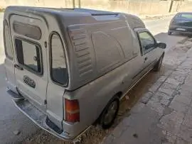 Ford Pickup 2005, Homs