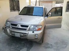 Mitsubishi Pajero 2006