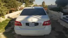 Mercedes S220 2012, Homs