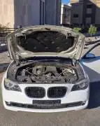 BMW 740 2012, Damascus