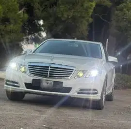 مرسيدس بنز E300 2011
