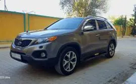 كيا سورينتو 2010