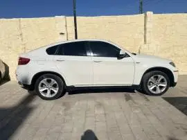 بي ام دبليو X6 2011