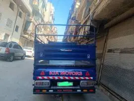 كيا 2005 للبيع