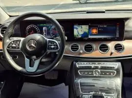 Mercedes Benz E300e 2019