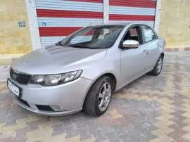 كيا فورتي 2009 أوروبية