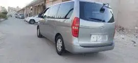 Hyundai H1 2011, Homs