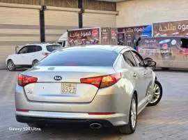 كيا اوبتما 2011