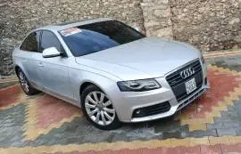 أودي A4 2009 محدثة 2013 للبيع