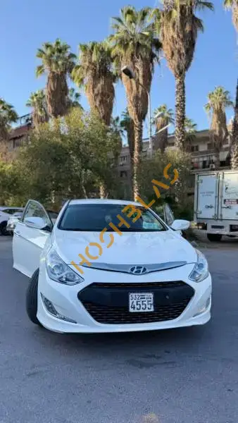 هيونداي سوناتا هايبرد 2014 للبيع