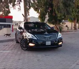 هيونداي آزيرا غرانديور 2012