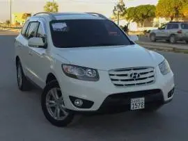 هيونداي سي ام 2010